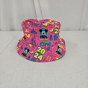 NWT 2024 Walt Disney World‎ Mickey & Friends Four Parks Reversible Bucket Hat.